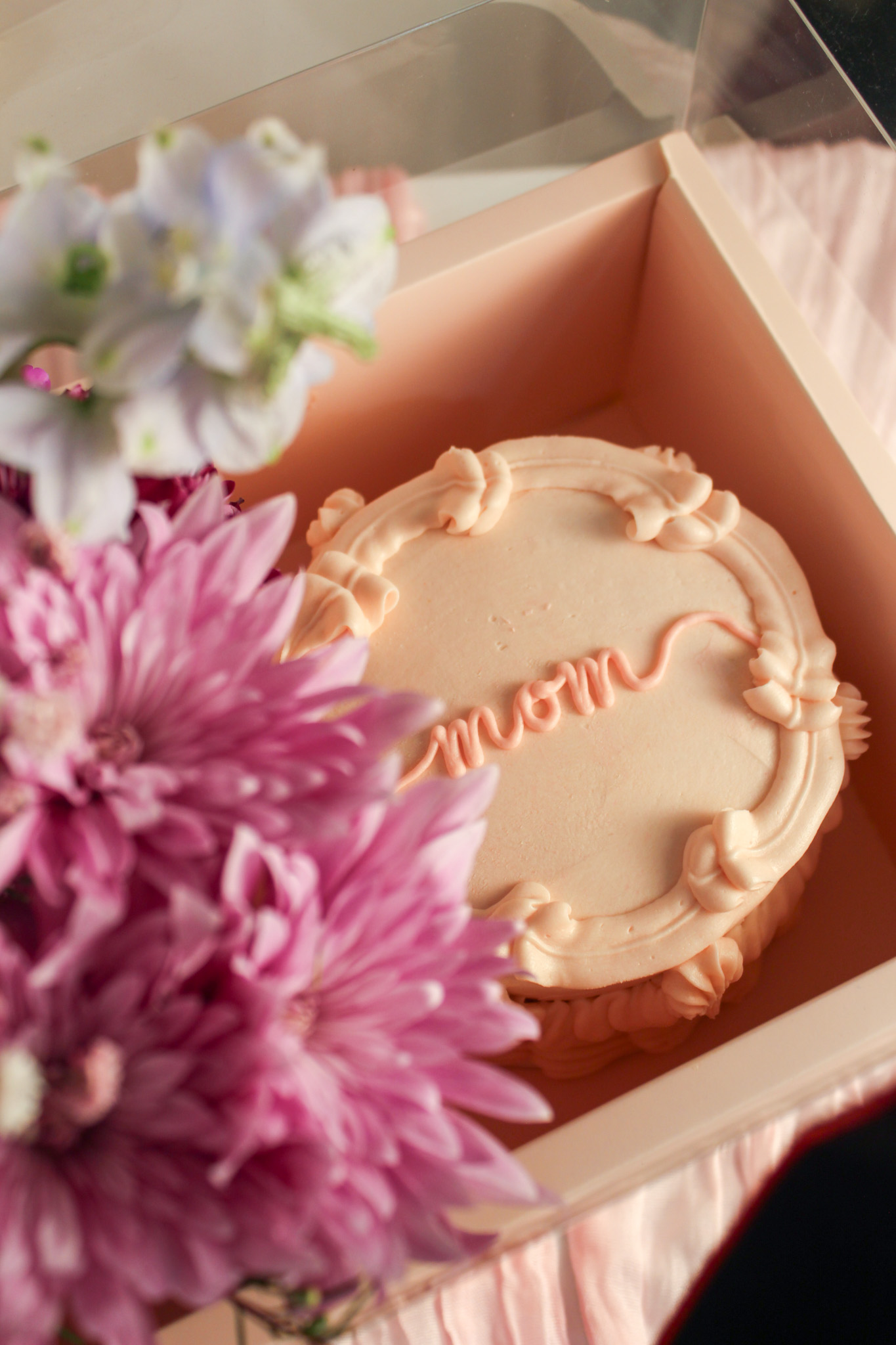 Pink box example, image 1 of 4